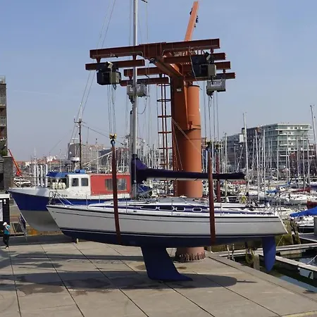 Bizstay Harbour Ii Scheveningen * Haag