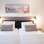 Bizstay Harbour Ii Scheveningen * La Haye
