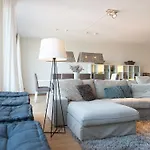 Bizstay Harbour Ii Scheveningen * La Haye