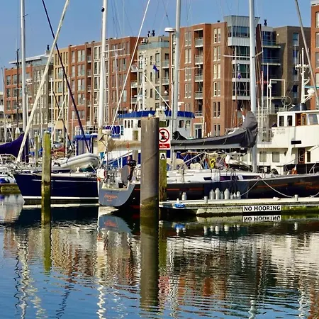 Bizstay Harbour Ii Scheveningen * 헤이그