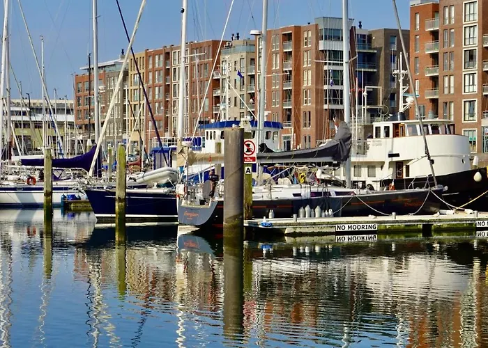 Bizstay Harbour Ii Scheveningen * Haga