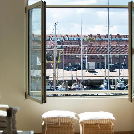 Bizstay Harbour Ii Scheveningen Appartement *
